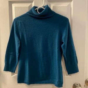 Express 100% Cashmere turtleneck sweater women’s medium